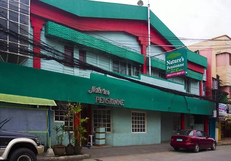 ホテル Natures Pensionne House