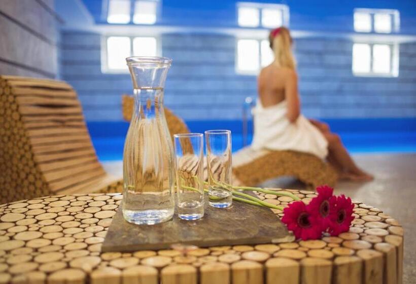 Отель Orient Palace