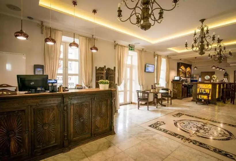 בית מלון כפרי Orient Palace