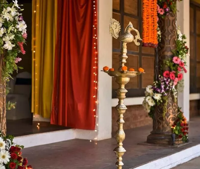 Отель The Fern Samali Resort