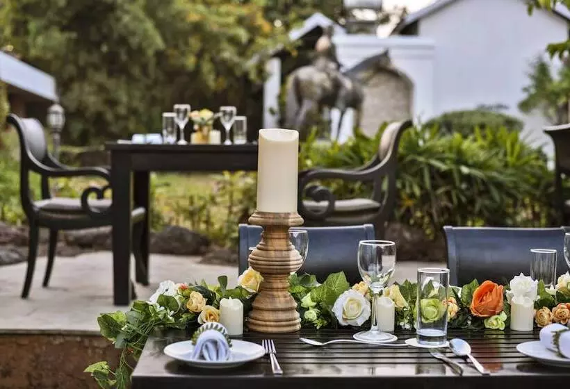 Отель The Fern Samali Resort