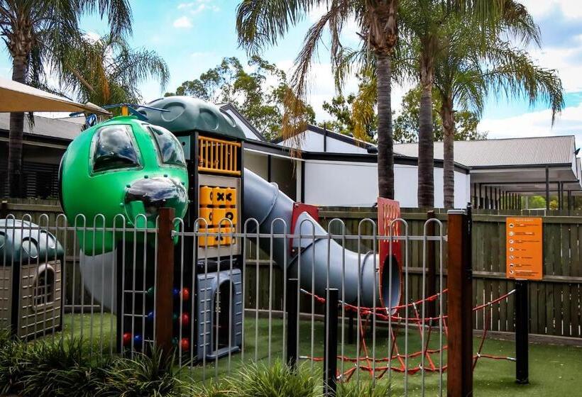 Мотель The Club Motor Inn Chinchilla