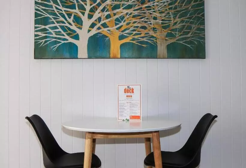 Мотель The Club Motor Inn Chinchilla