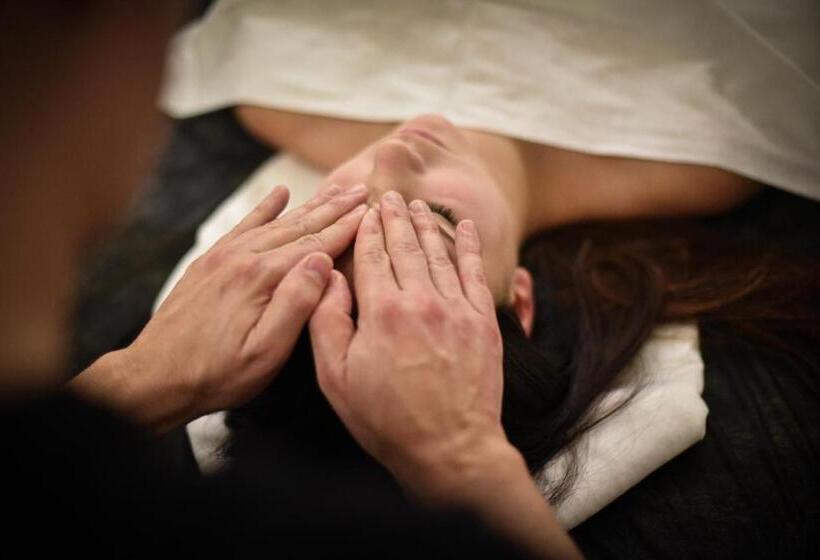 Myr Plaza Mercado & Spa