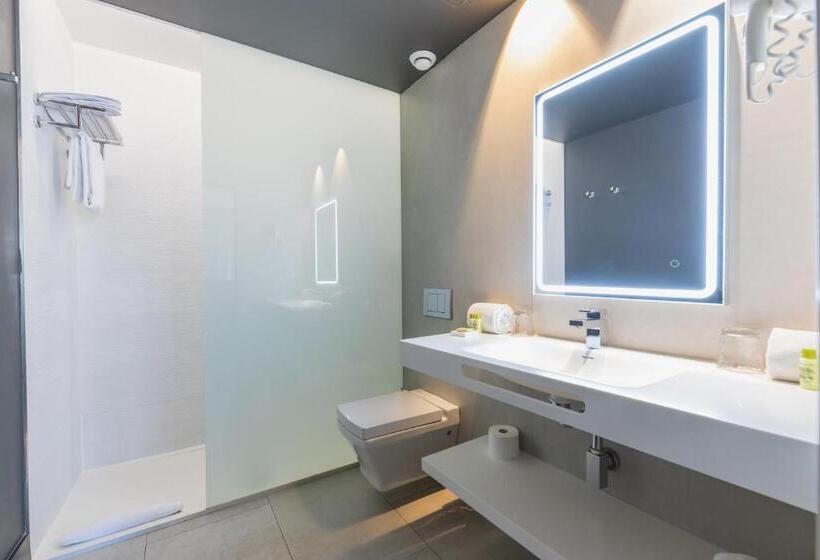 Myr Plaza Mercado & Spa