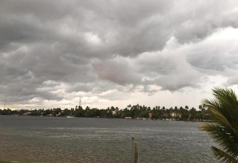 פנסיון Supun Villa