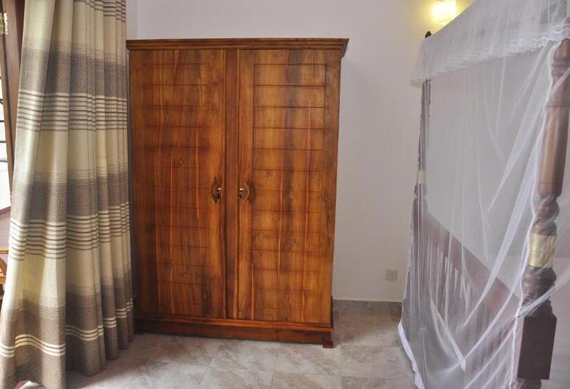 פנסיון Supun Villa