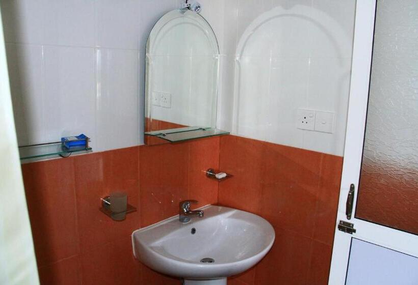 פנסיון Supun Villa