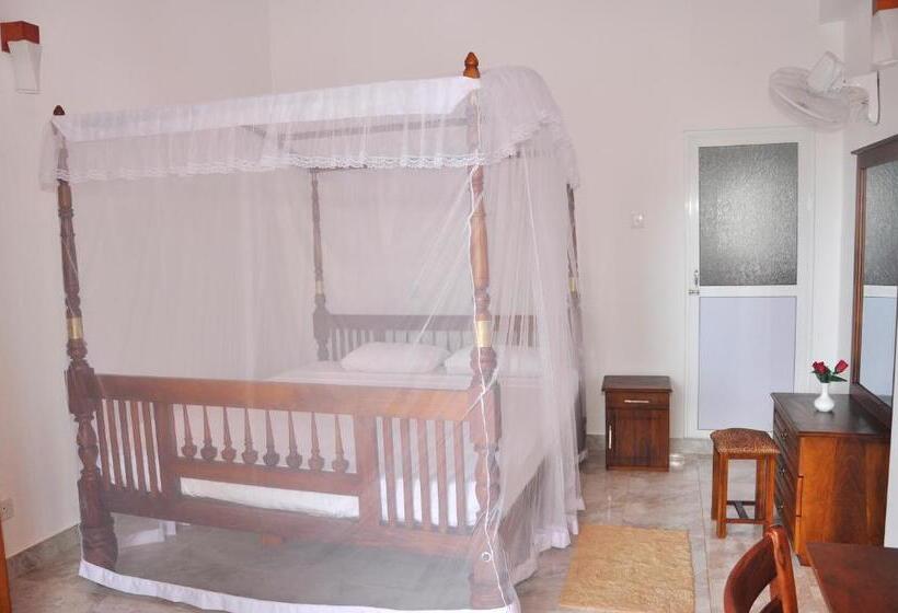 פנסיון Supun Villa