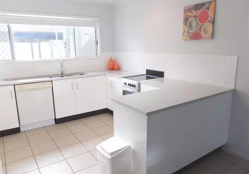 The Shores Holiday Apartments