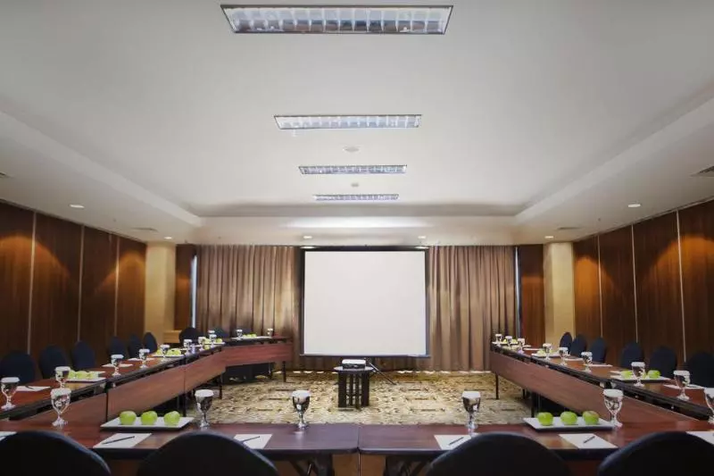 Grand Edge Hotel Semarang   Chse Certified