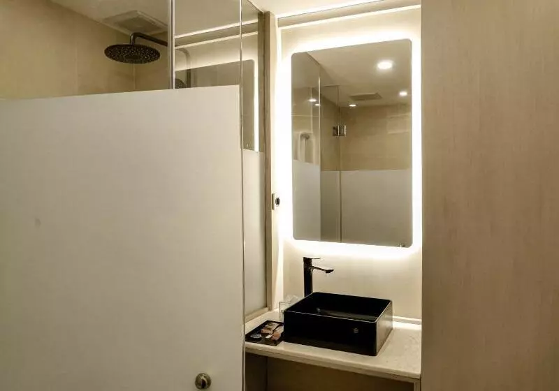 Grand Edge Hotel Semarang   Chse Certified