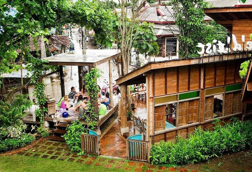 בית מלון כפרי Des Artists Rose Of Pai