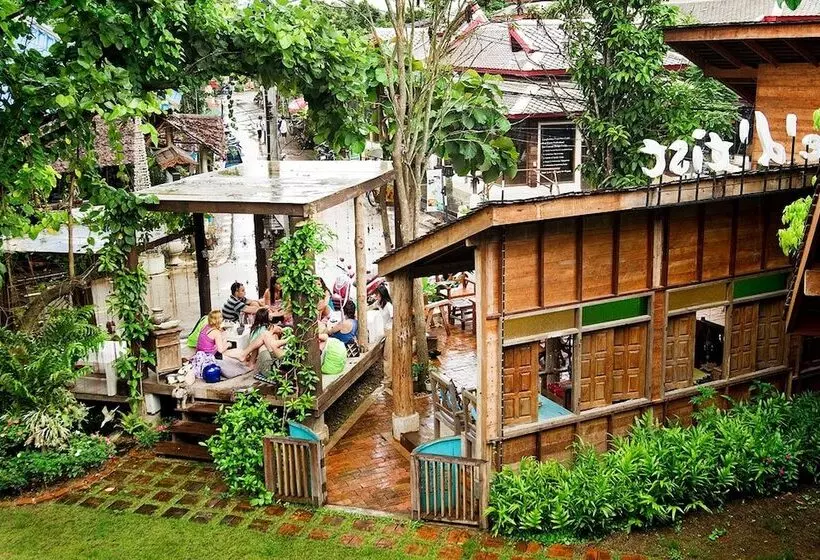 호텔 Des Artists Rose Of Pai