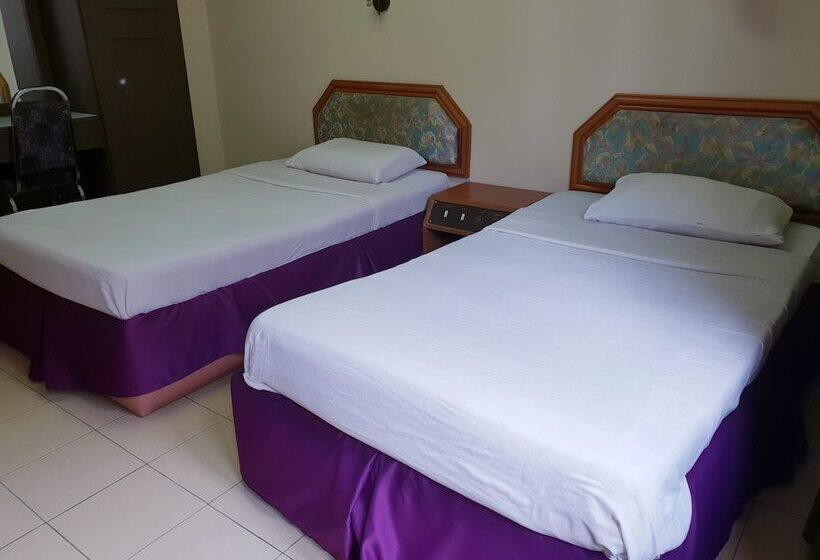 בית מלון כפרי Champcity