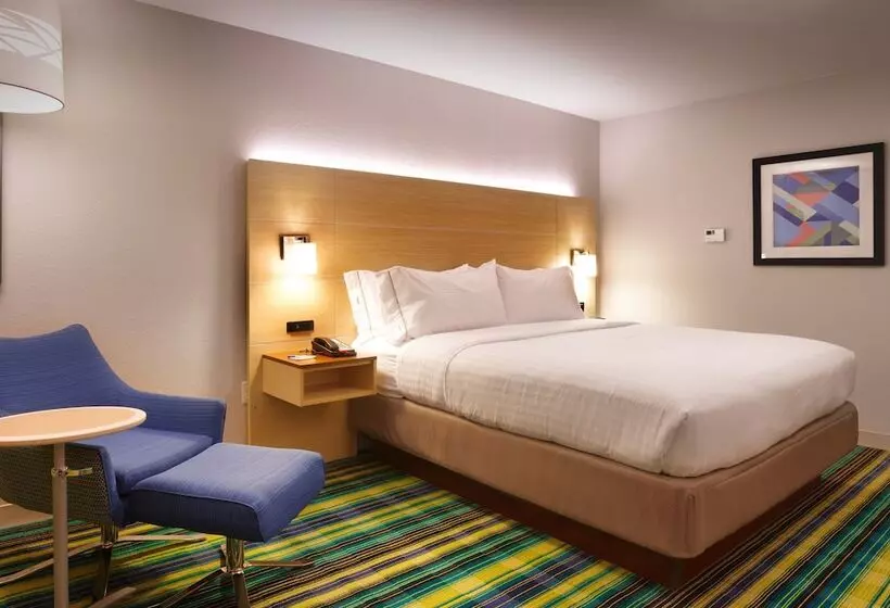 ホテル Holiday Inn Express & Suites Phoenix West   Buckeye, An Ihg