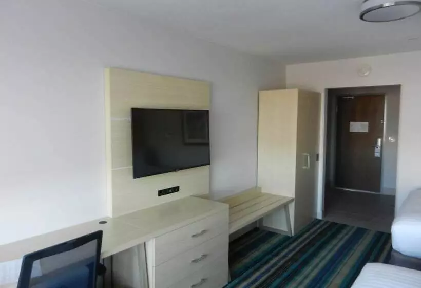ホテル Holiday Inn Express & Suites Phoenix West   Buckeye, An Ihg