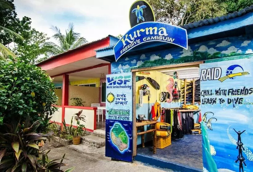 هتل Kurma Eco Beach Lodge