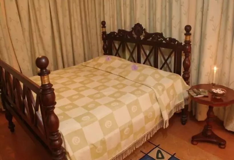 Отель Maduganga Villa Amazing Island Resort