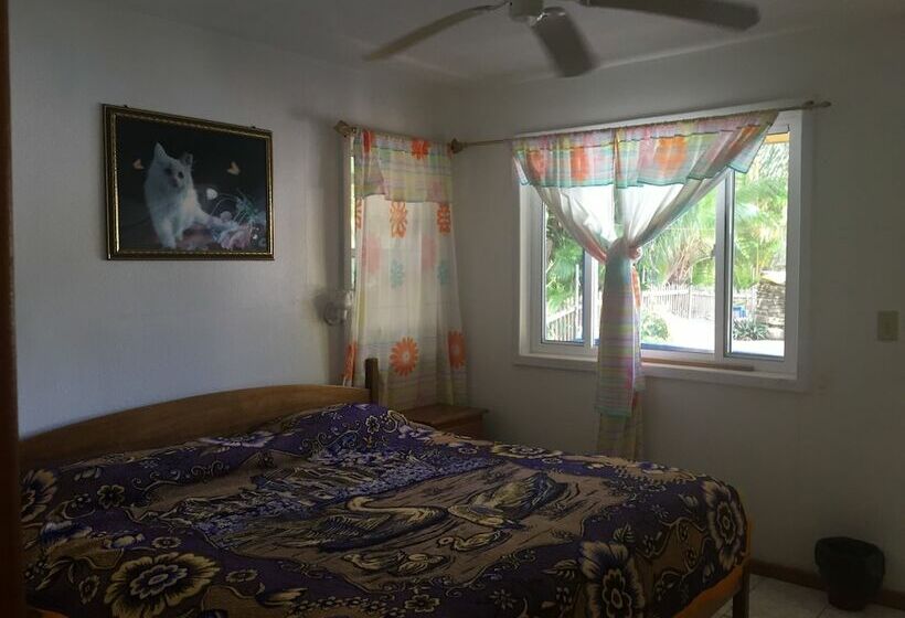 בית מלון כפרי Maya Breeze Inn