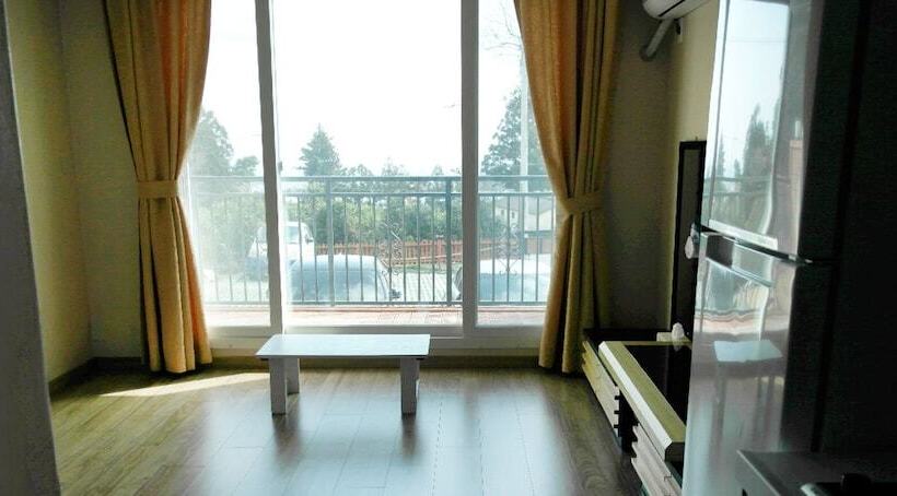 Hotel Stone And Wind Resort