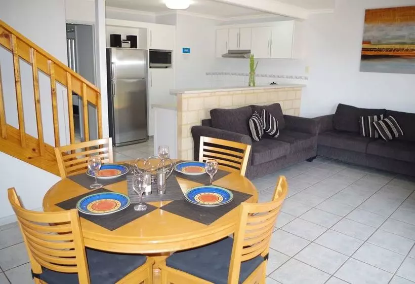 Kalbarri Blue Ocean Villas