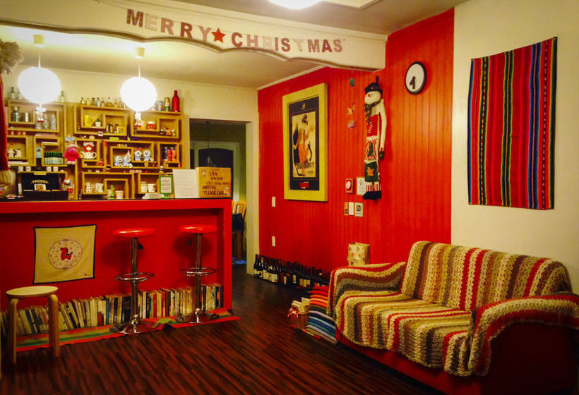 Pensão Island Guesthouse