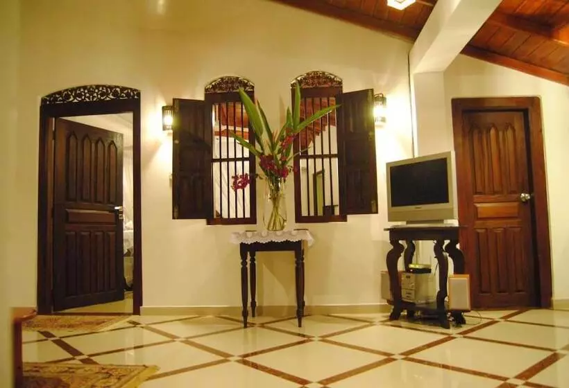 Пансион La Veranda Di Serena Lake