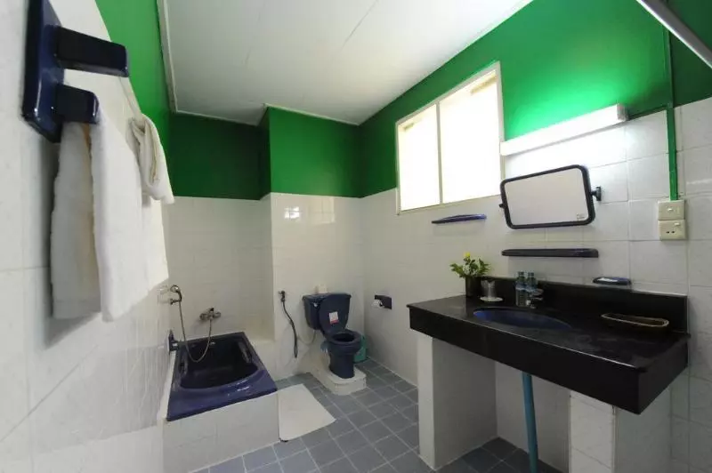 Thante Hotel  Nyaung Oo