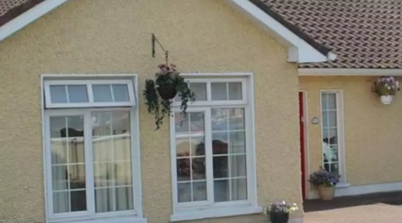 تختخواب و صبحانه Hazelbrook Guesthouse