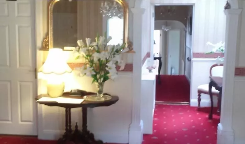 تختخواب و صبحانه Hazelbrook Guesthouse