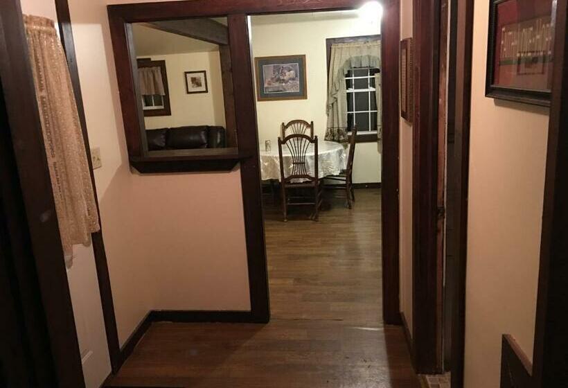 Echo Valley Cottages