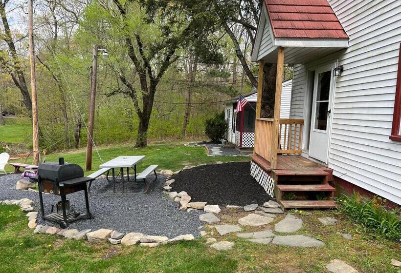 Echo Valley Cottages