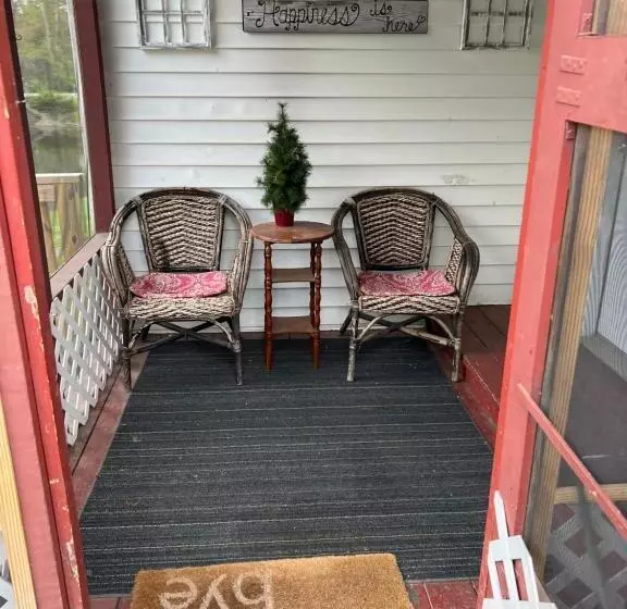 Echo Valley Cottages