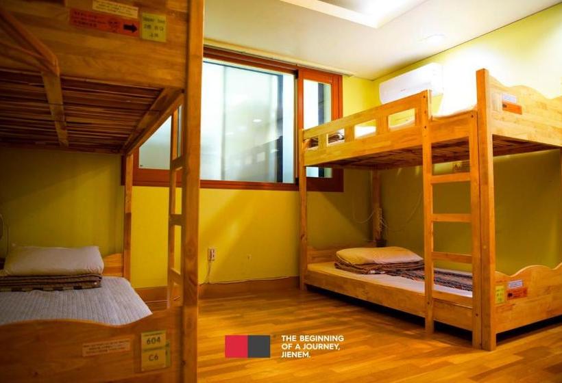 Jeju Lynden Hostel