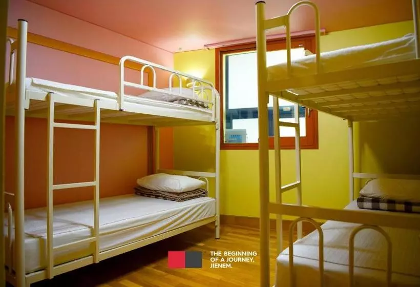 Jeju Lynden Hostel