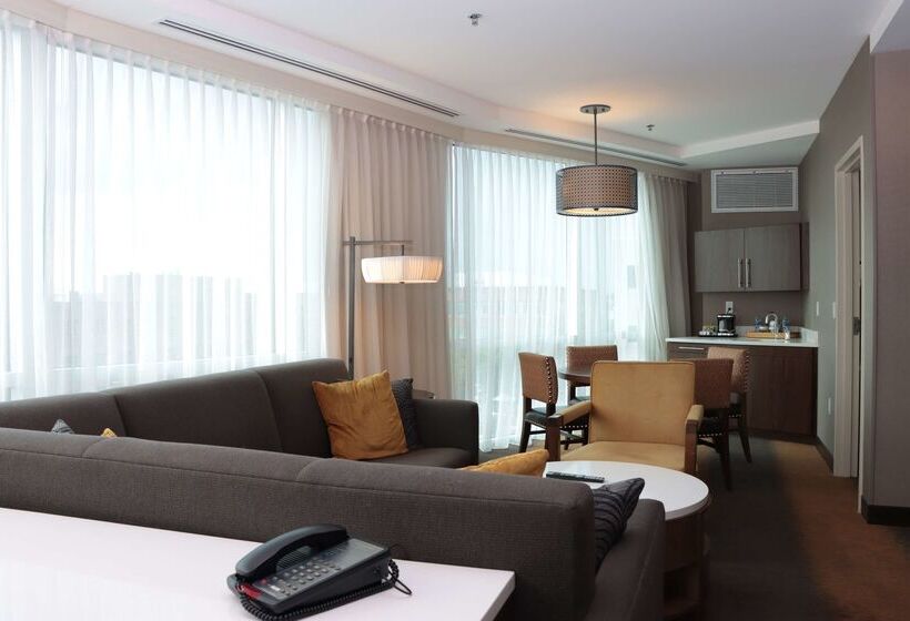 호텔 Doubletree By Hilton Reading