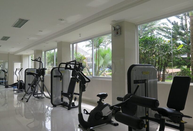 ホテル Emiramona Garden