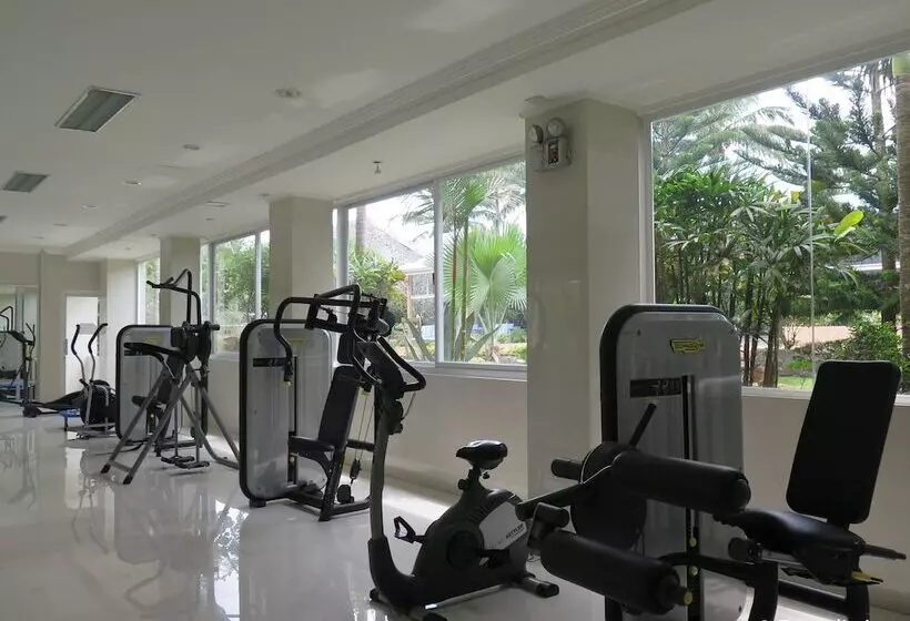 Hotel Emiramona Garden