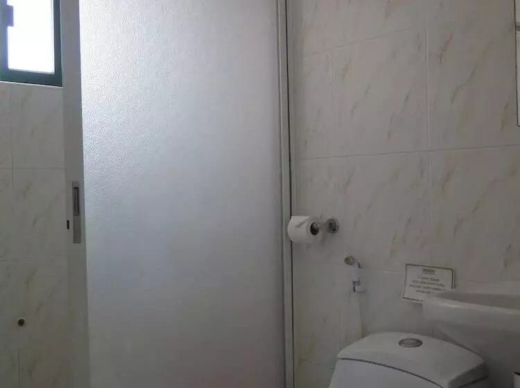 Hotel Emiramona Garden