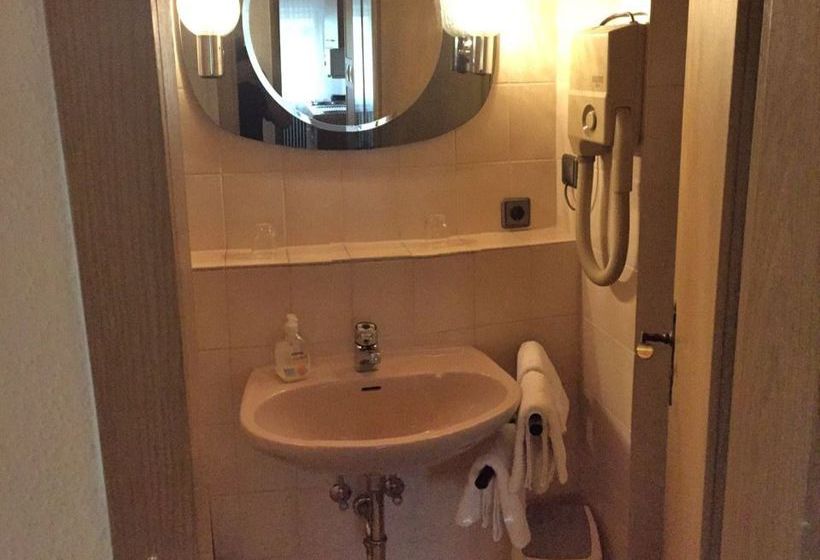 ホテル Blackcoms Erika