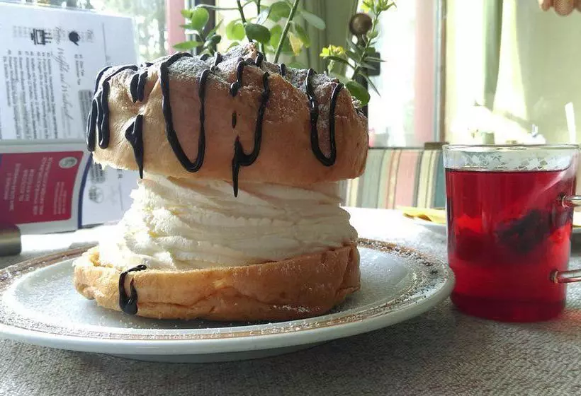 Otel Blackcoms Erika