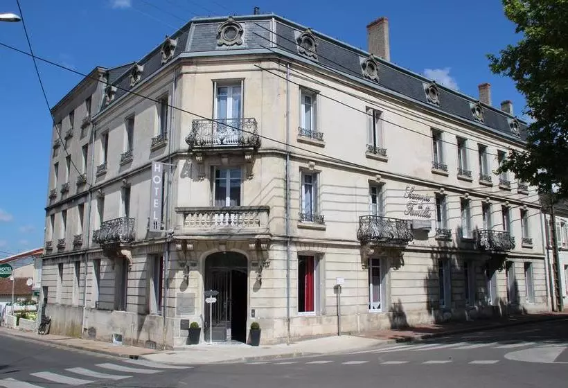 בית מלון כפרי Hôtel Souvenirs De Familles