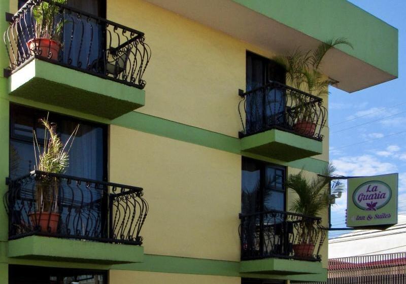 فندق La Guaria Inn & Suites