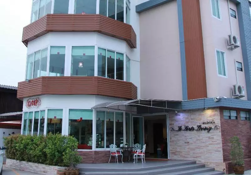 Отель Le Lerts Living