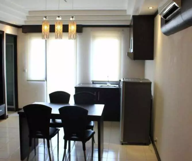 Metro Hotel Jababeka