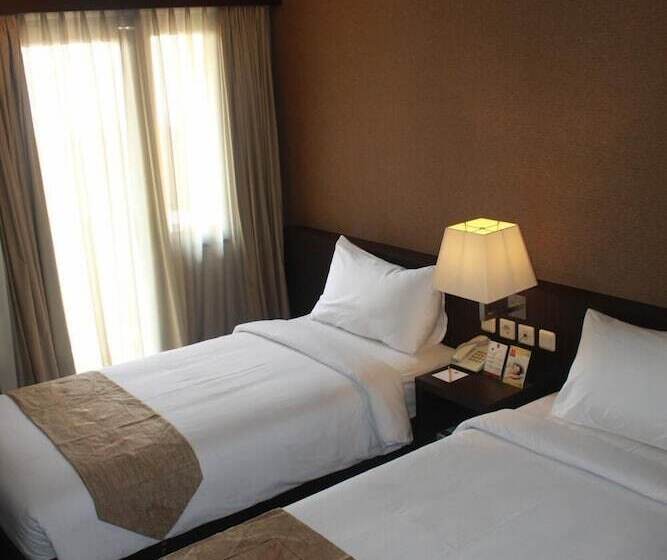 Metro Hotel Jababeka