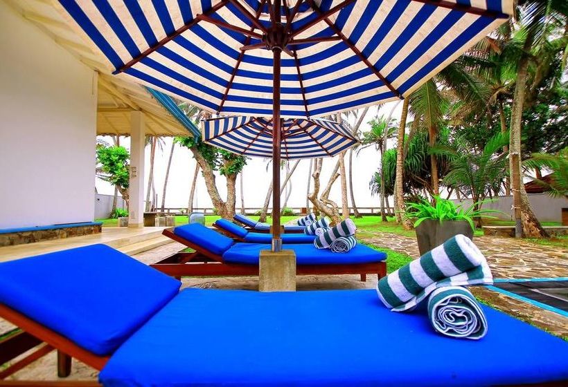 Hotel Mihiri Beach House