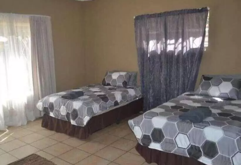 Hotell N4 Guest Lodge