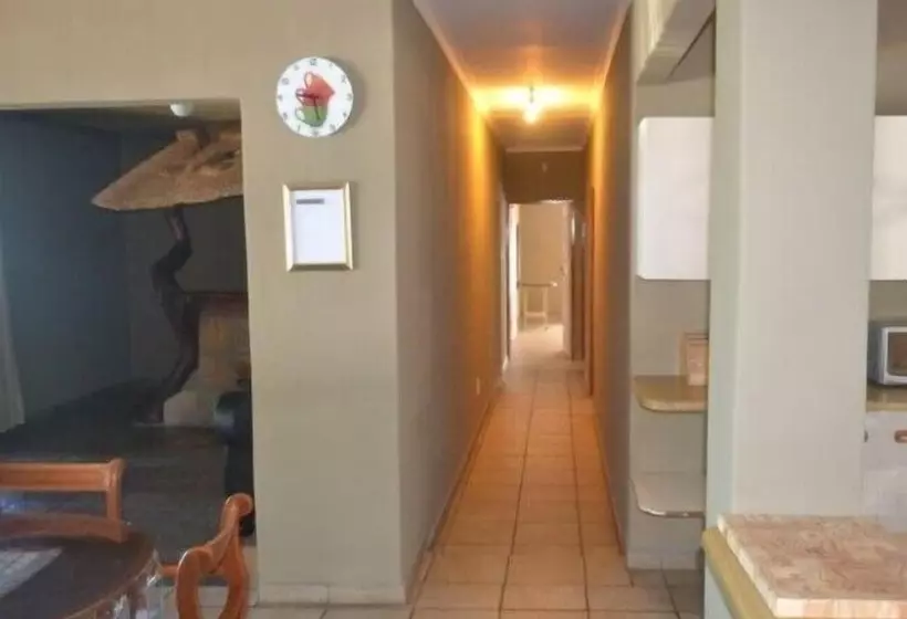 Hotell N4 Guest Lodge